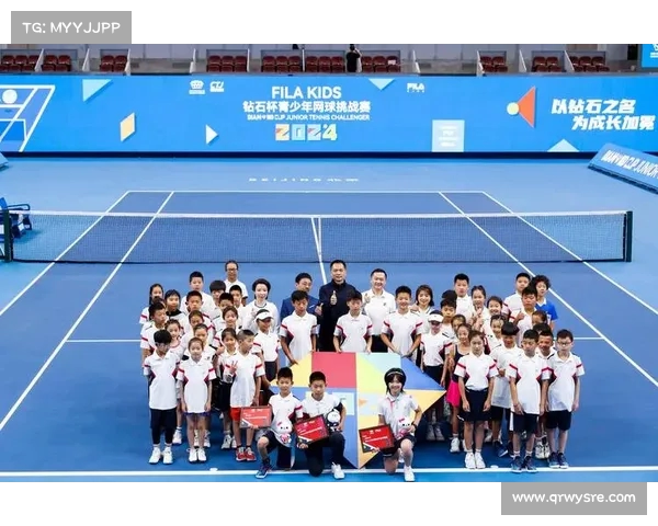 网球赛志愿者:热情服务与精彩赛事共舞 网球赛志愿者:热情服务与精彩赛事共舞